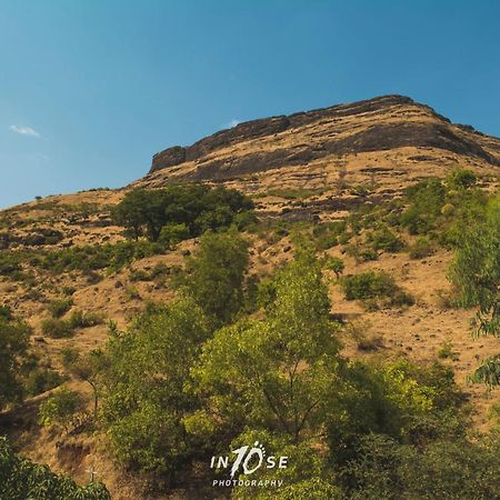 Golden Resort And Farm Nashik Buitenkant foto